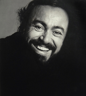 Black and white photograph of Lucciano Povarotti
