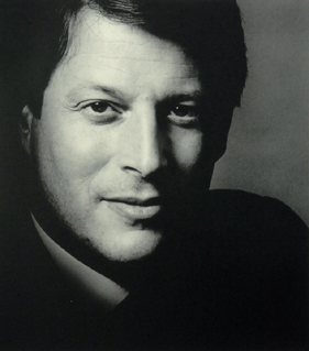 Black and White photograph of Albert Gore, Nobel Laureate